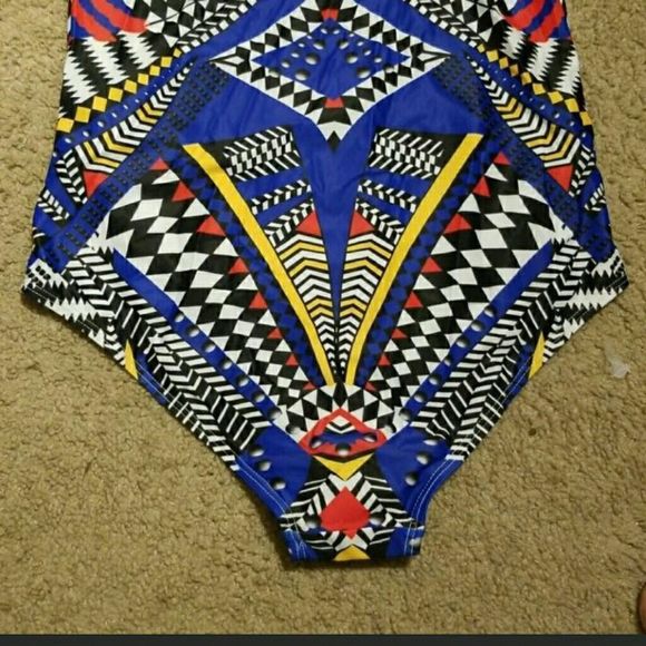 New...MULTI COLOR PLIS SIZE MONOKINI SWIMSUIT - Picture 5 of 5